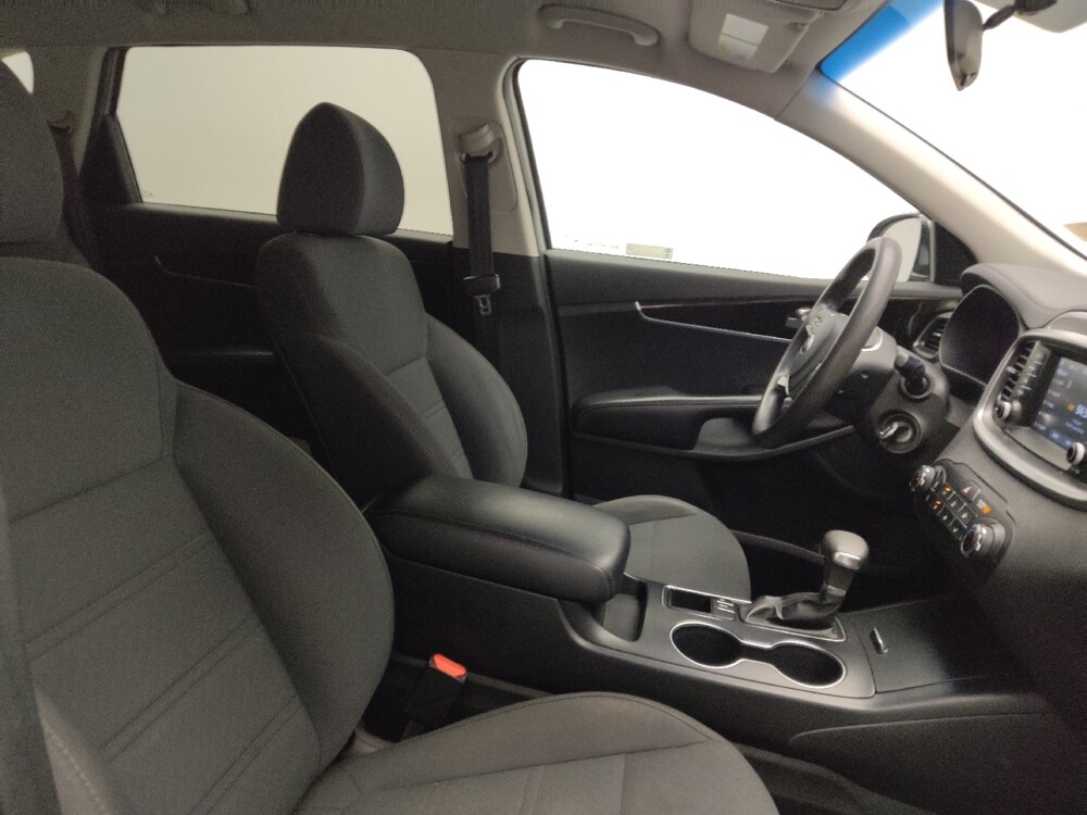 2019 Kia Sorento in Duluth, GA 30096 - 18083301 21