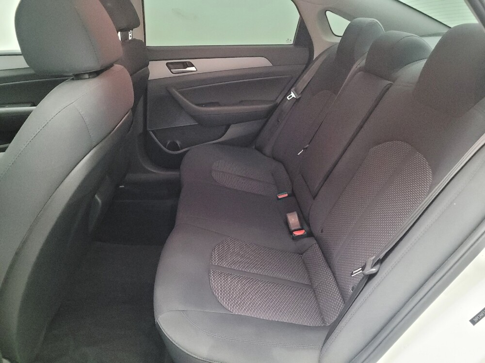 2018 Hyundai Sonata in Montclair, CA 91763 - 18083308 18