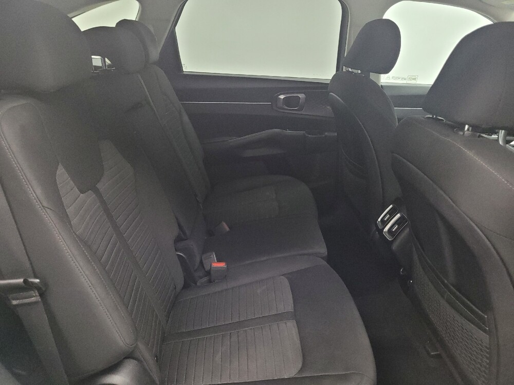2021 Kia Sorento in Memphis, TN 38115 - 18083309 19