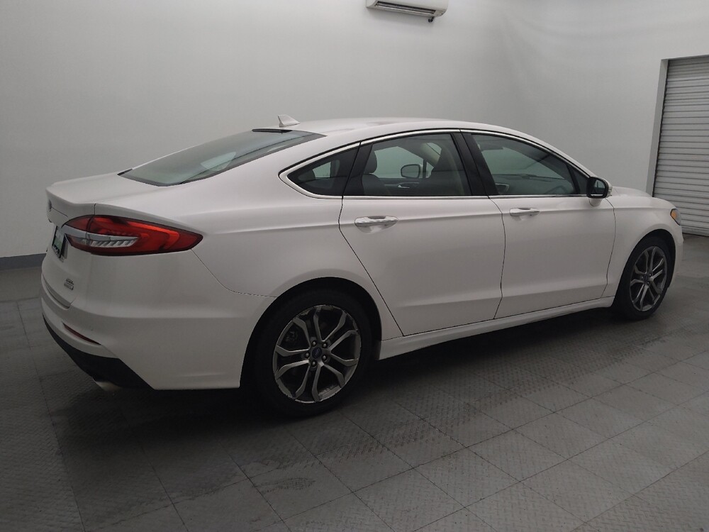 2019 Ford Fusion in Round Rock, TX 78664 - 18083321 10