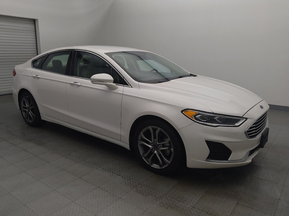 2019 Ford Fusion in Round Rock, TX 78664 - 18083321 11