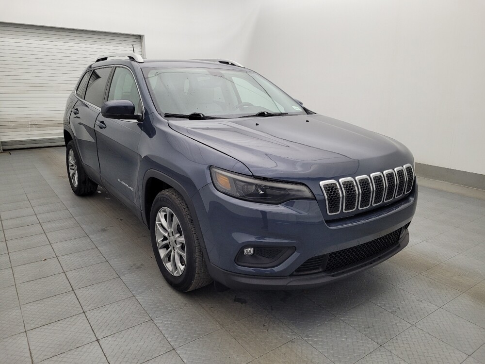 2020 Jeep Cherokee in Tampa, FL 33619 - 18083332 13