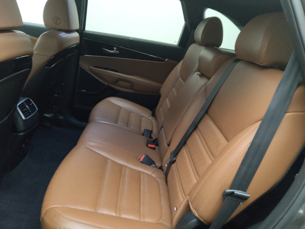 2019 Kia Sorento in Union City, GA 30291 - 18083342 18