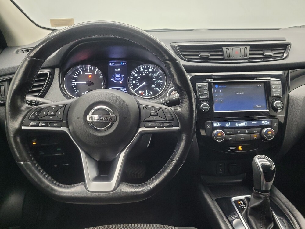 2017 Nissan Rogue Sport in Highland, IN 46322 - 18083353 22