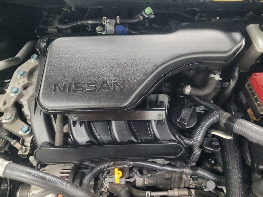 2017 Nissan Rogue Sport in Highland, IN 46322 - 18083353 30