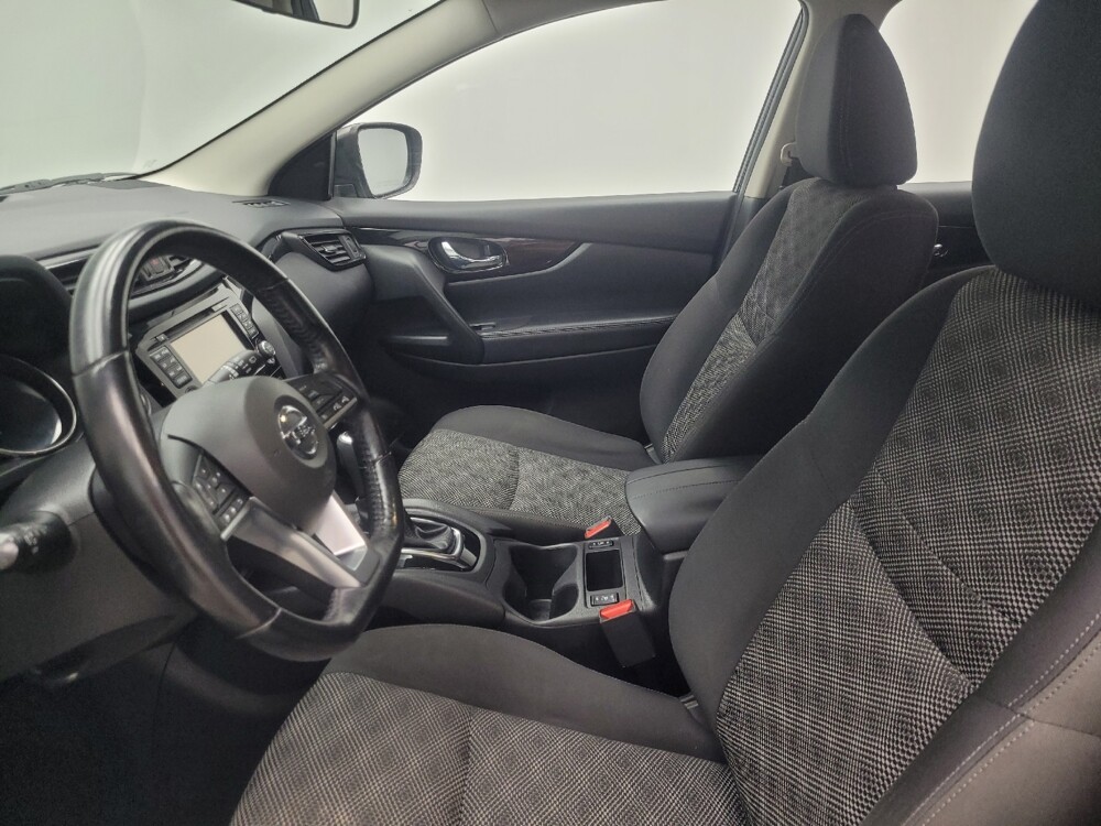 2017 Nissan Rogue Sport in Highland, IN 46322 - 18083353 17