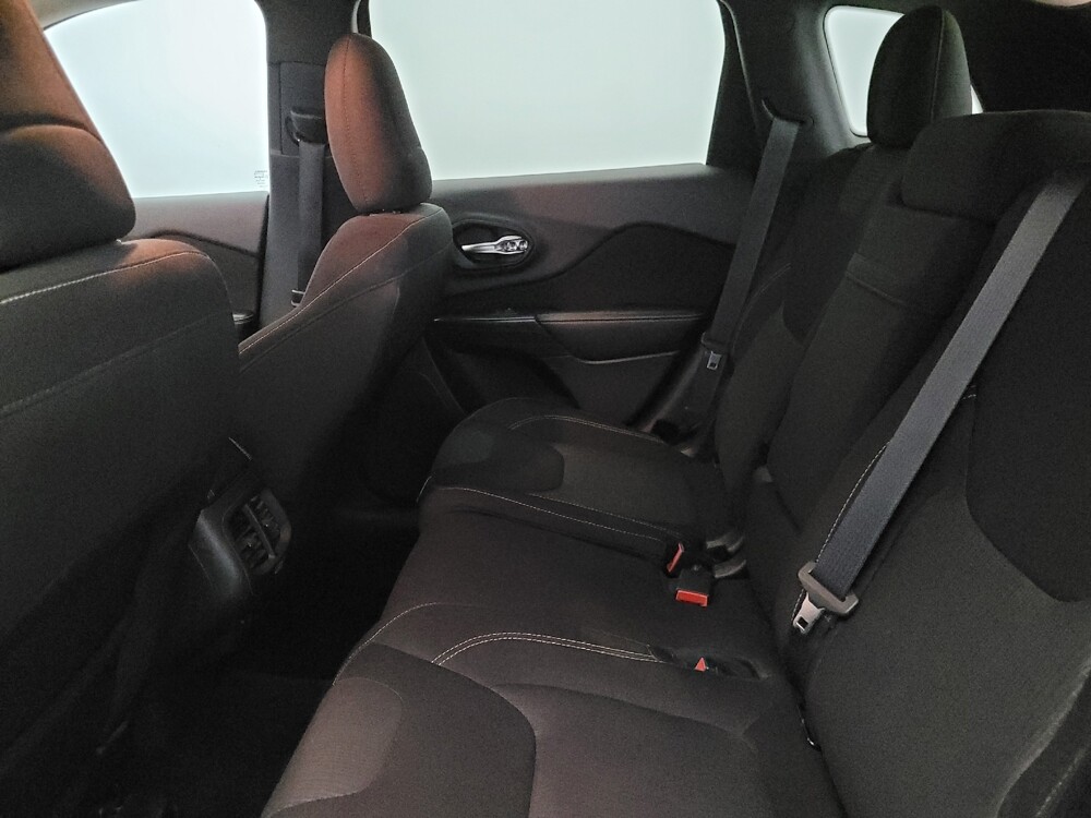 2016 Jeep Cherokee in Temple Hills, MD 20746 - 18083355 18