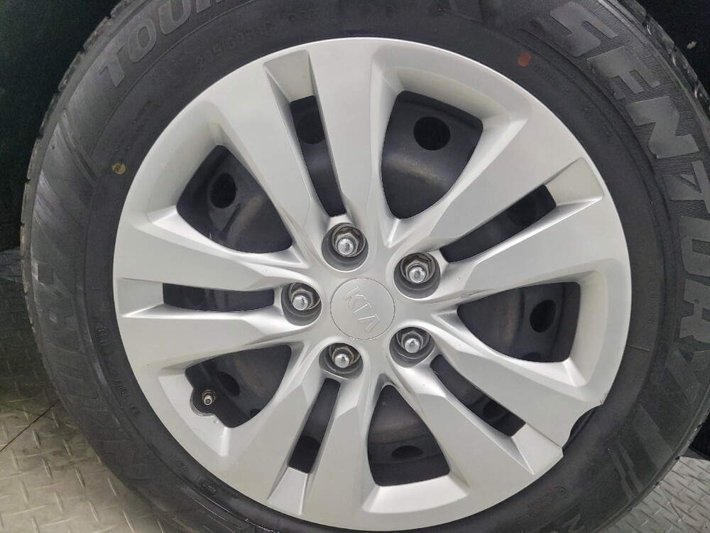 2020 Kia Soul in Highland, IN 46322 - 18083357 31