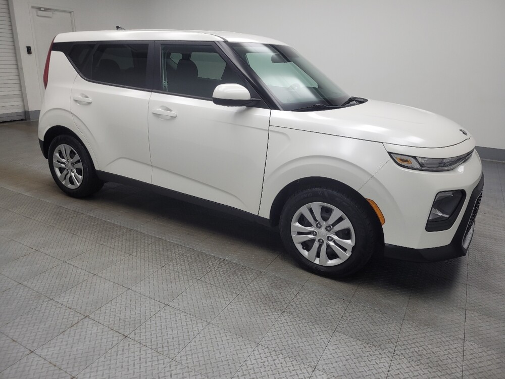 2020 Kia Soul in Highland, IN 46322 - 18083357 11