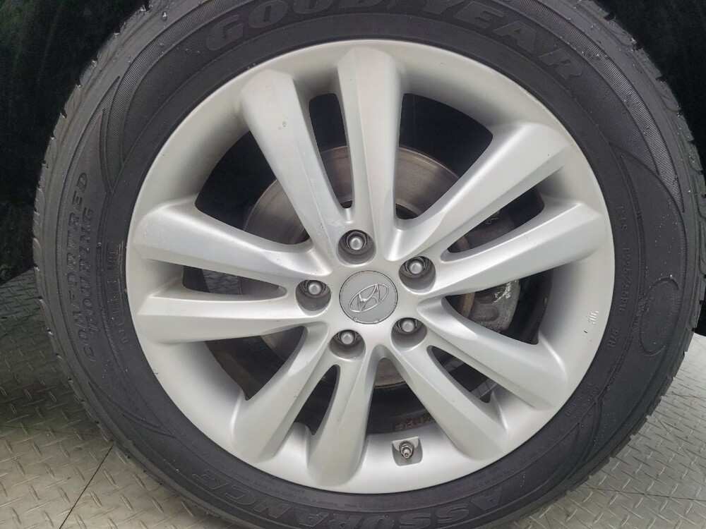 2013 Hyundai Tucson in Indianapolis, IN 46222 - 18083358 31