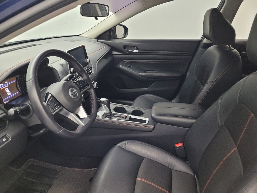 2020 Nissan Altima in Raleigh, NC 27604 - 18083367 17