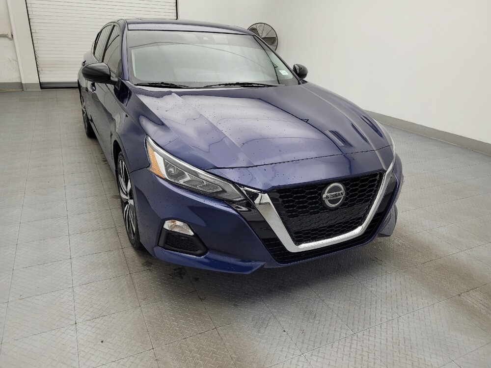 2020 Nissan Altima in Raleigh, NC 27604 - 18083367 14