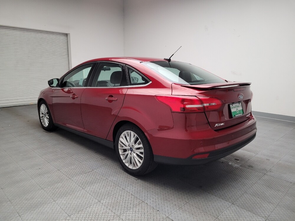 2017 Ford Focus in Riverside, CA 92504 - 18083370 5