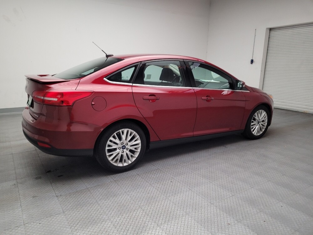 2017 Ford Focus in Riverside, CA 92504 - 18083370 10