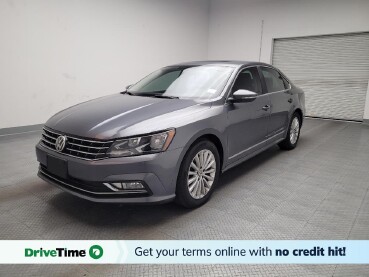 2016 Volkswagen Passat in Riverside, CA 92504