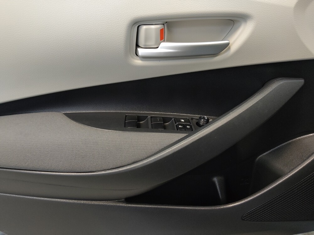 2021 Toyota Corolla in Fairfield, OH 45014 - 18083381 27