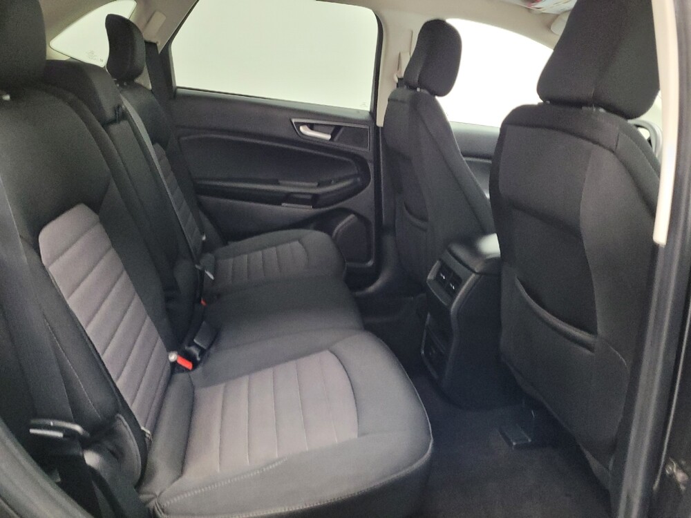 2020 Ford Edge in Las Vegas, NV 89104 - 18083384 19