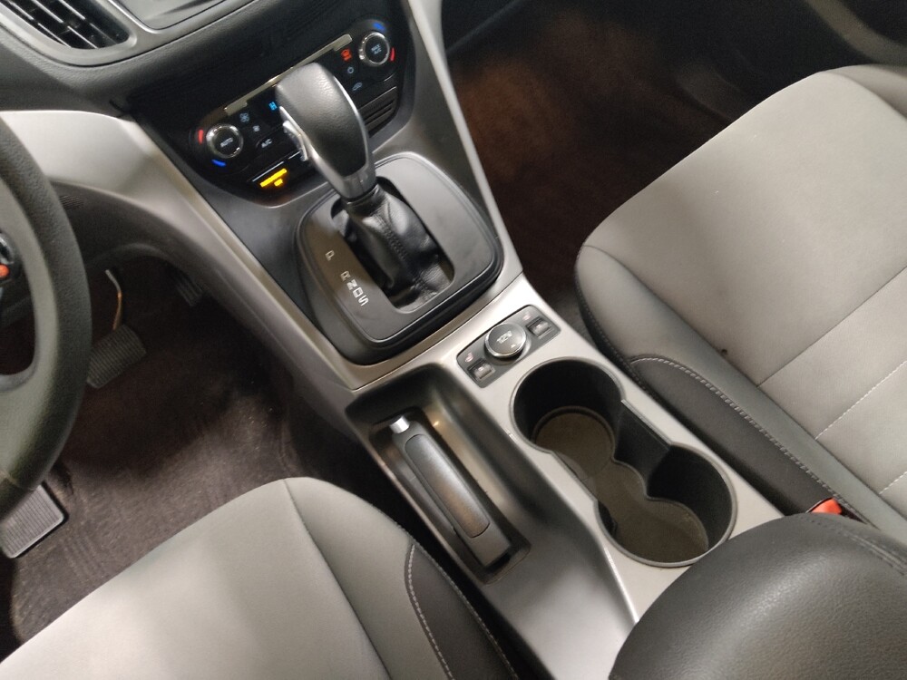 2016 Ford Escape in Columbus, OH 43228 - 18083408 26