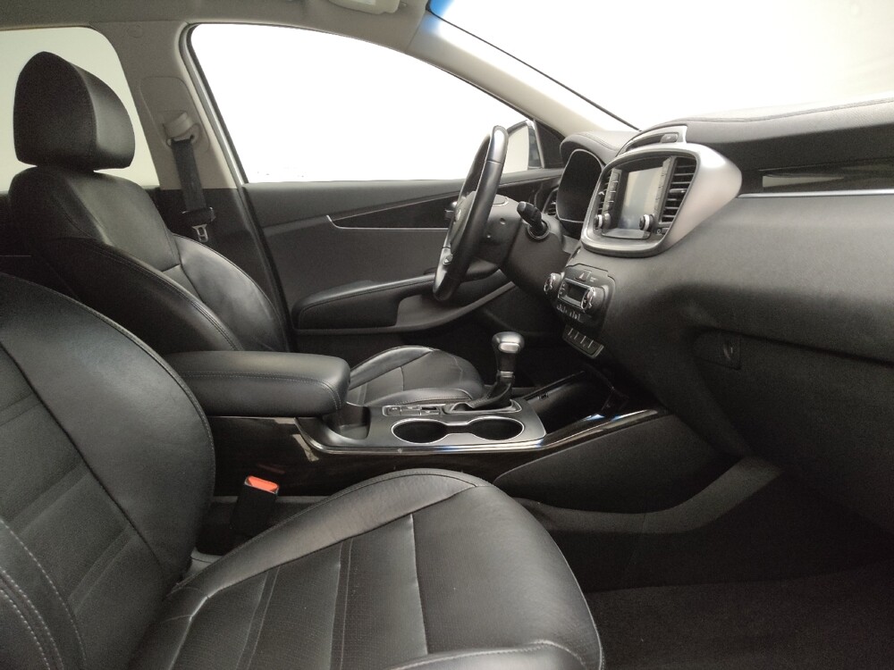 2019 Kia Sorento in Madison, TN 37115 - 18083418 21