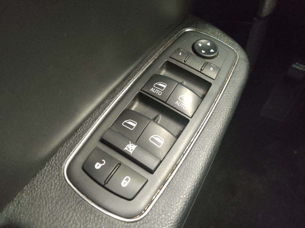 2019 Dodge Charger in Grand Rapids, MI 49508 - 18083420 27