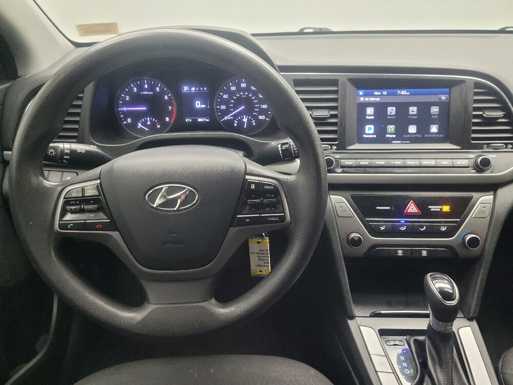 2018 Hyundai Elantra in Indianapolis, IN 46222 - 18083421 22