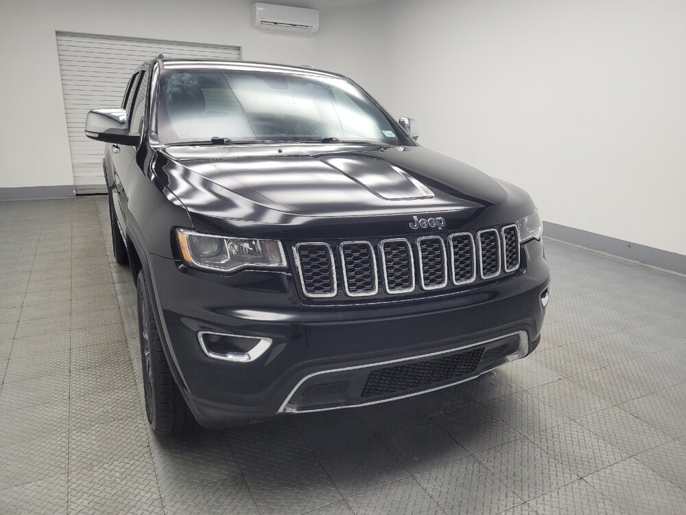 2022 Jeep Grand Cherokee in Indianapolis, IN 46222 - 18083430 14