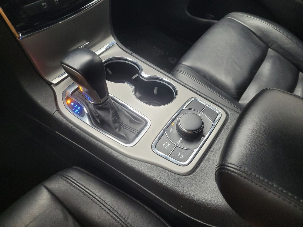 2022 Jeep Grand Cherokee in Indianapolis, IN 46222 - 18083430 26