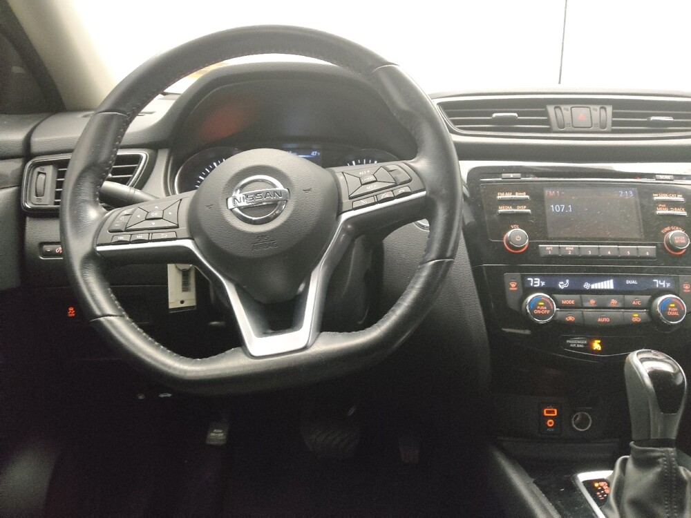 2017 Nissan Rogue in Morrow, GA 30260 - 18083437 22