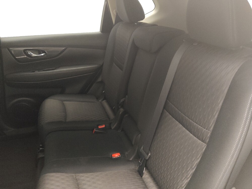 2017 Nissan Rogue in Morrow, GA 30260 - 18083437 18