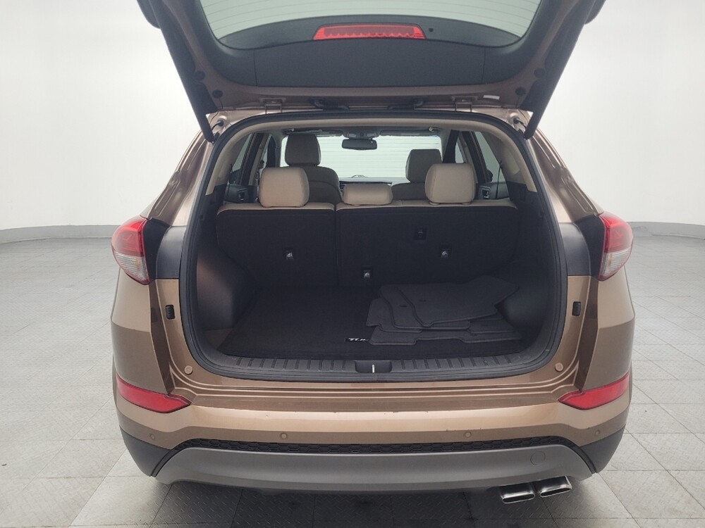 2016 Hyundai Tucson in Macon, GA 31210 - 18083438 29