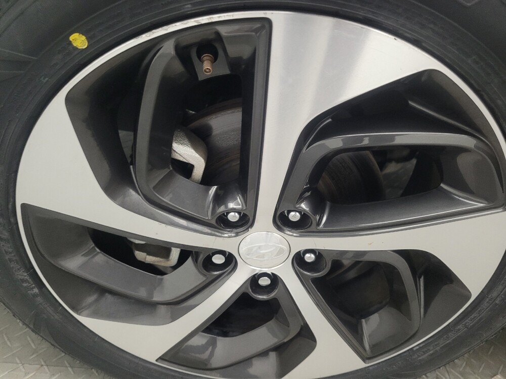 2016 Hyundai Tucson in Macon, GA 31210 - 18083438 31