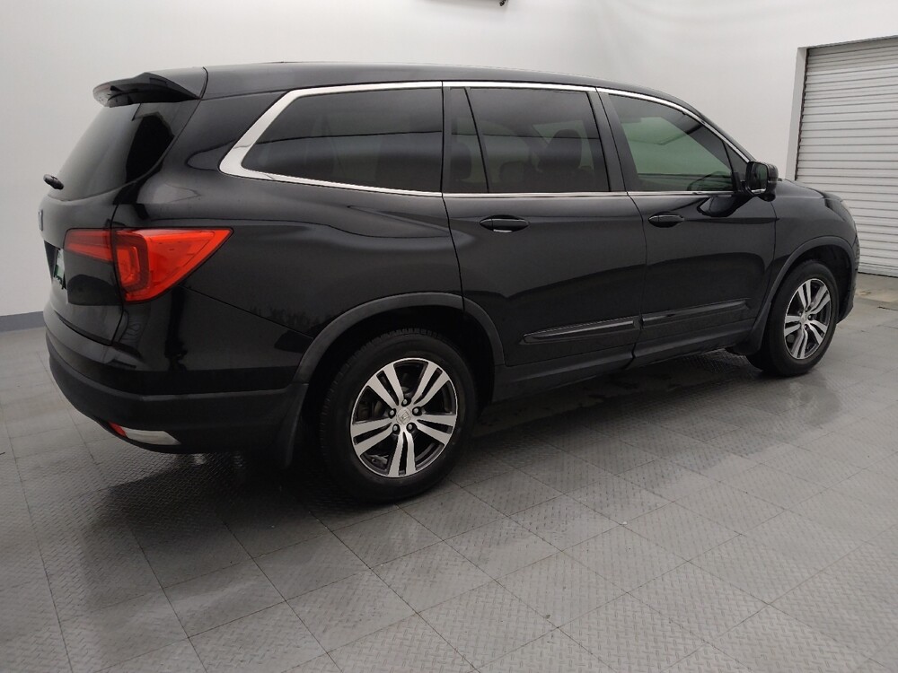 2016 Honda Pilot in Houston, TX 77074 - 18083451 10