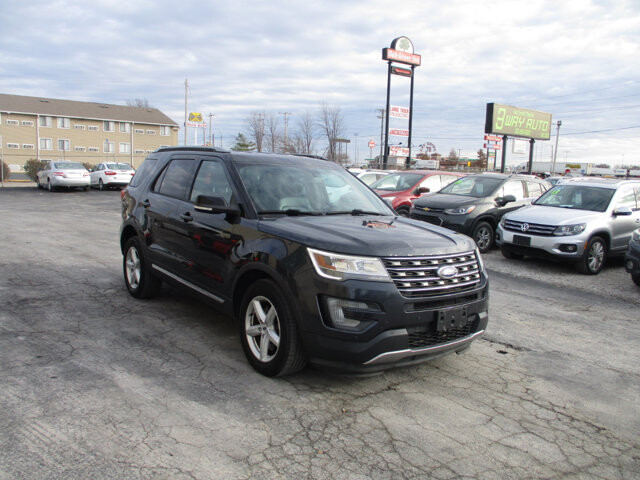 2017 Ford Explorer in Oak Grove, MO 64075 - 18083458 3