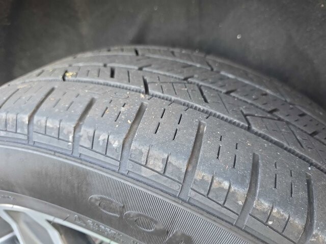 2018 GMC Acadia in Knoxville, TN 37912 - 18083464 17