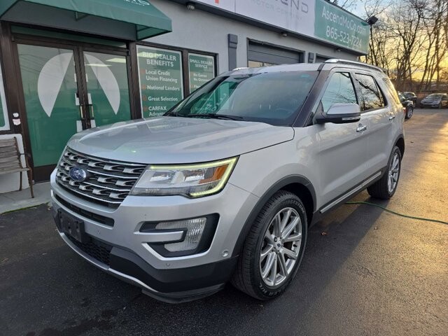 2016 Ford Explorer in Knoxville, TN 37912 - 18083465