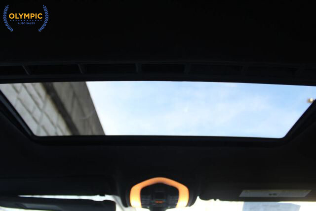 2014 Porsche Cayenne in Decatur, GA 30032 - 18083466 31