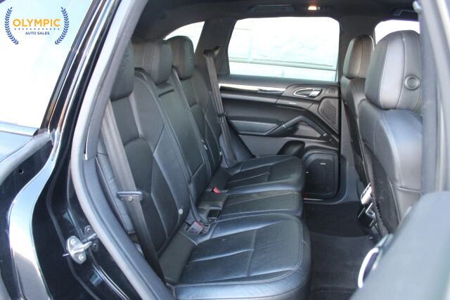 2014 Porsche Cayenne in Decatur, GA 30032 - 18083466 35