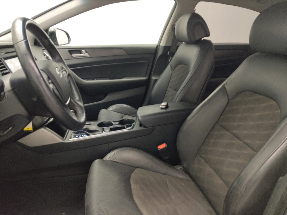 2017 Hyundai Sonata in Marietta, GA 30062 - 18083482 17