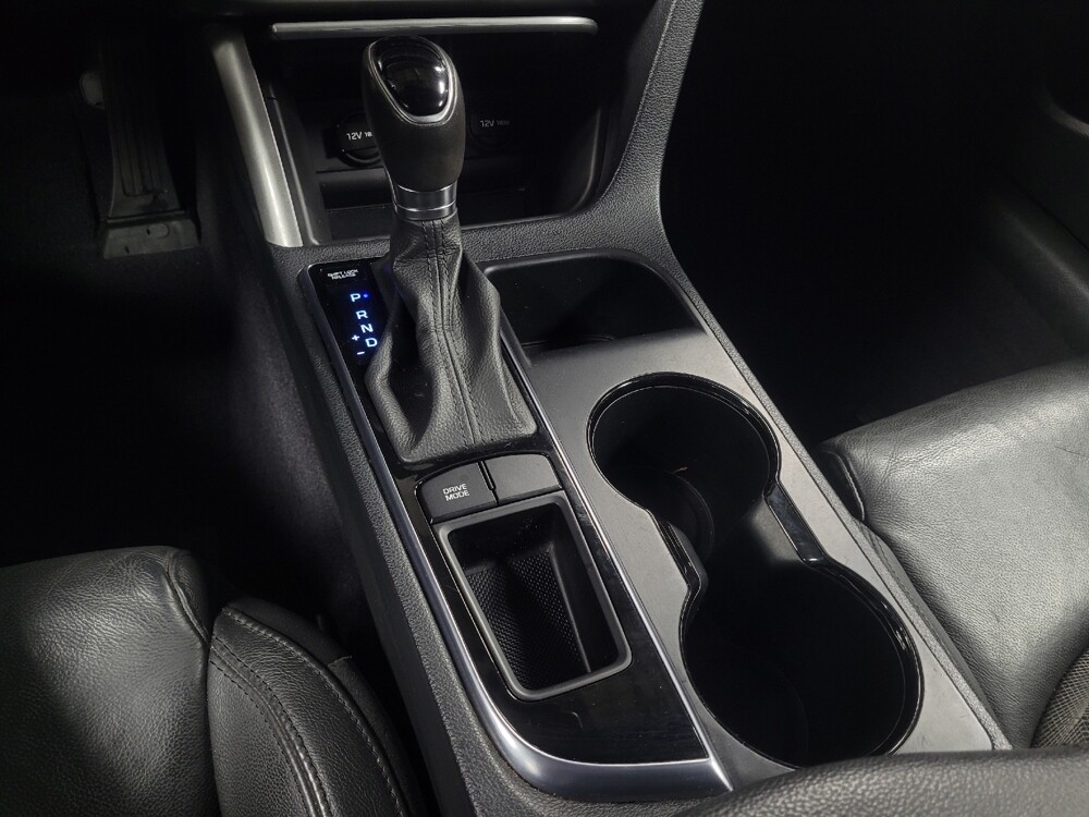 2017 Hyundai Sonata in Marietta, GA 30062 - 18083482 26