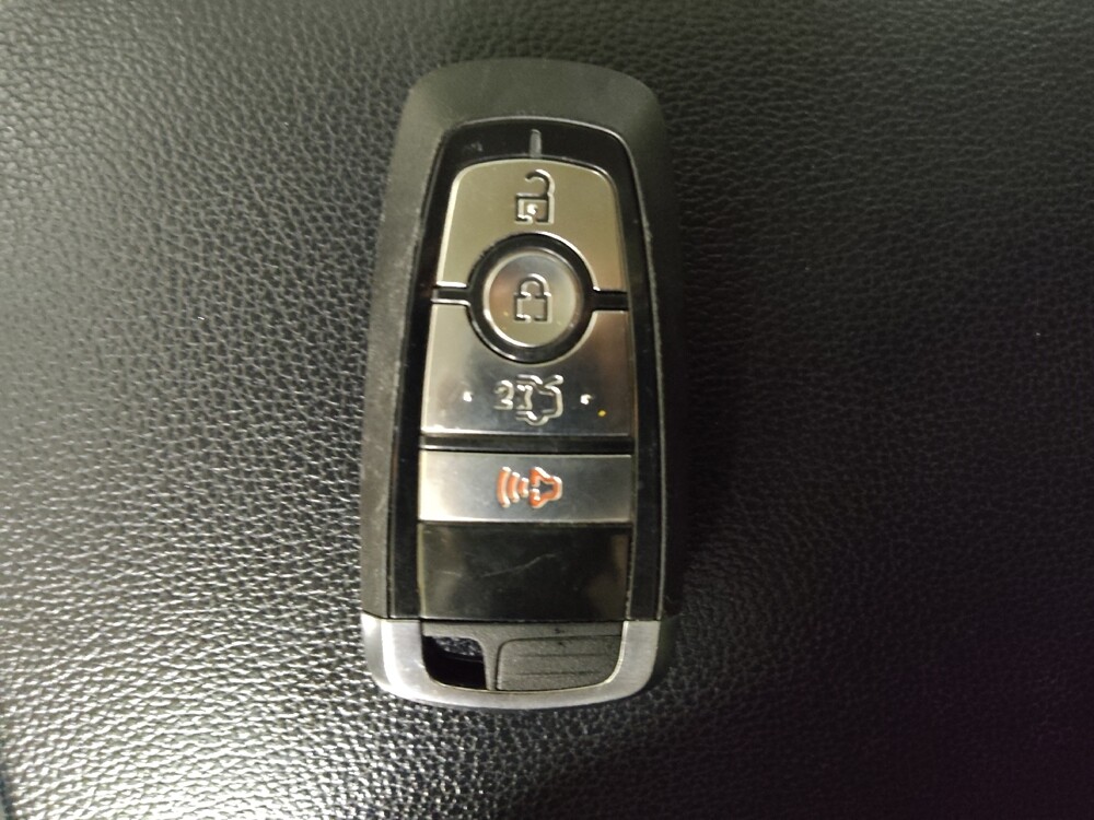 2017 Ford Fusion in Marietta, GA 30062 - 18083489 32