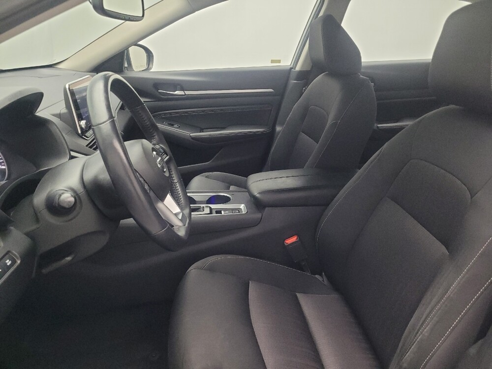 2019 Nissan Altima in Conyers, GA 30094 - 18083493 17