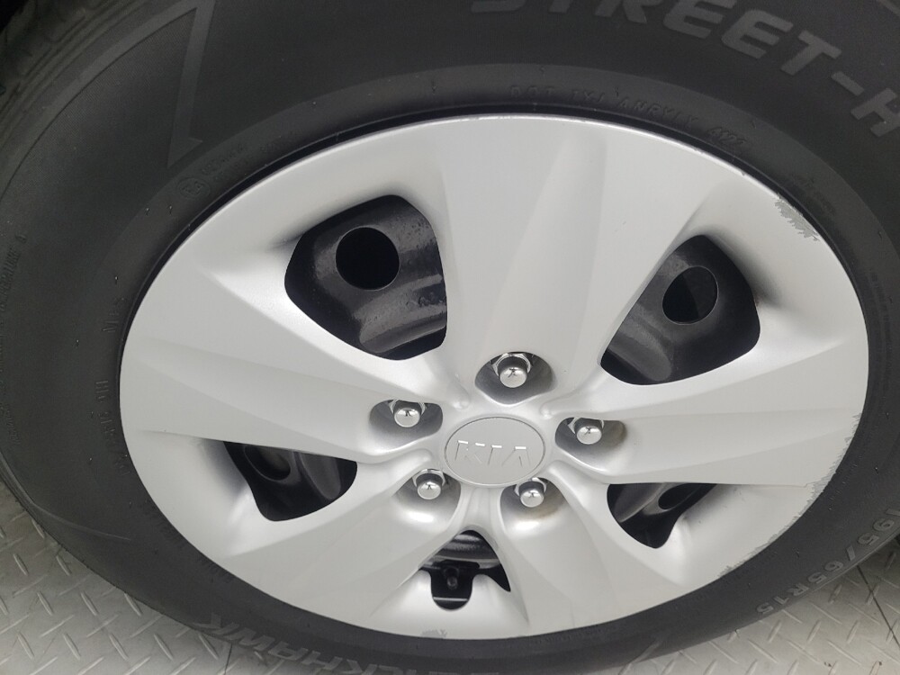 2017 Kia Forte in Athens, GA 30606 - 18083495 31