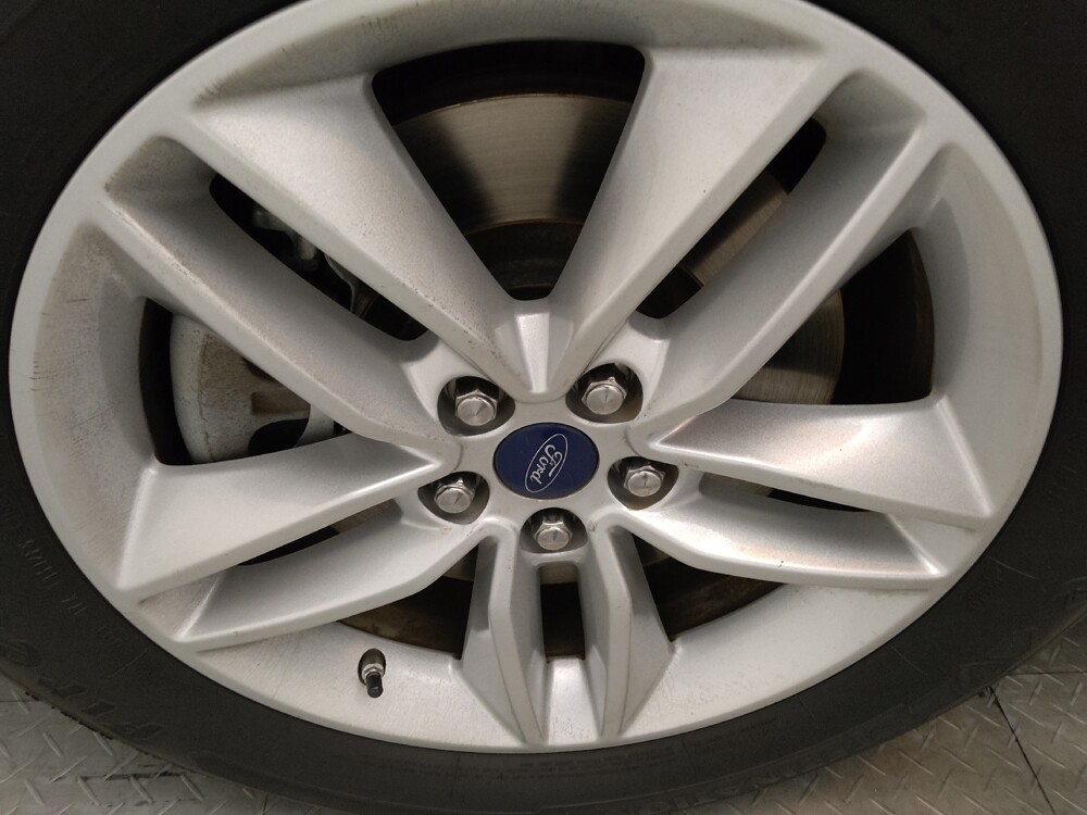 2017 Ford Edge in Marietta, GA 30062 - 18083501 31