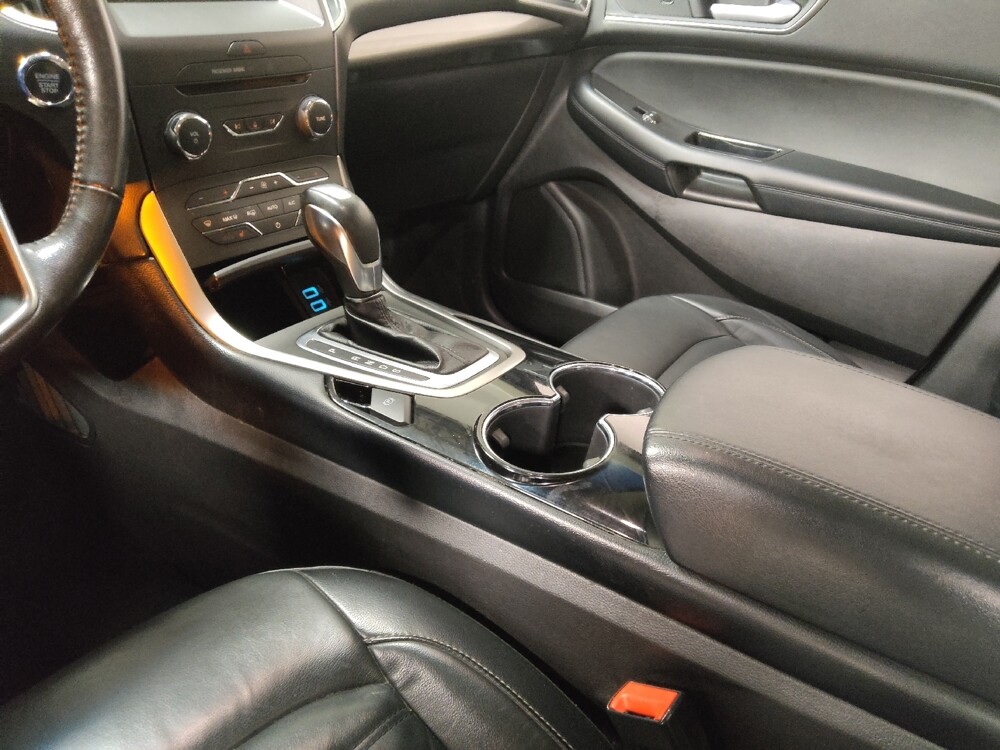 2017 Ford Edge in Marietta, GA 30062 - 18083501 26