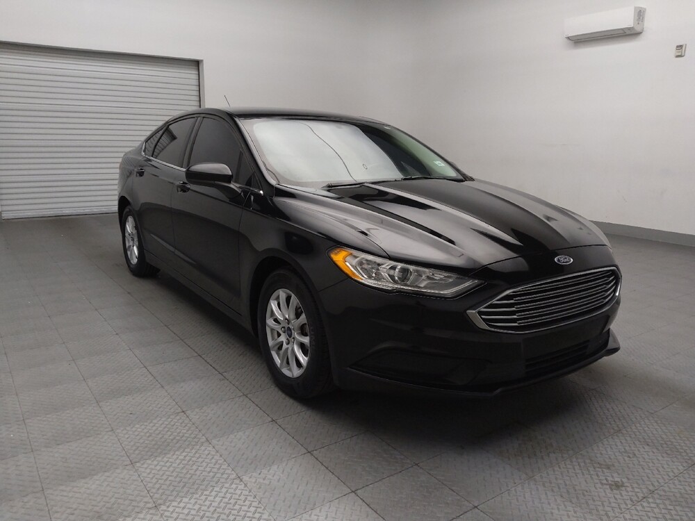 2018 Ford Fusion in El Paso, TX 79907 - 18083510 13