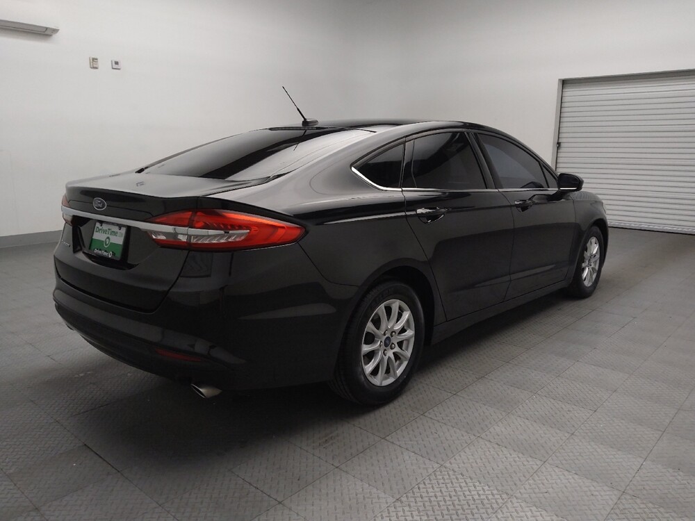2018 Ford Fusion in El Paso, TX 79907 - 18083510 9