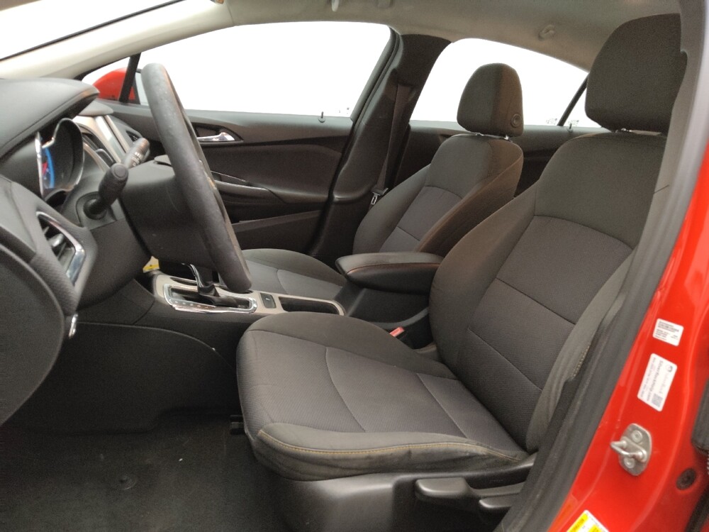 2017 Chevrolet Cruze in Lubbock, TX 79424 - 18083516 17