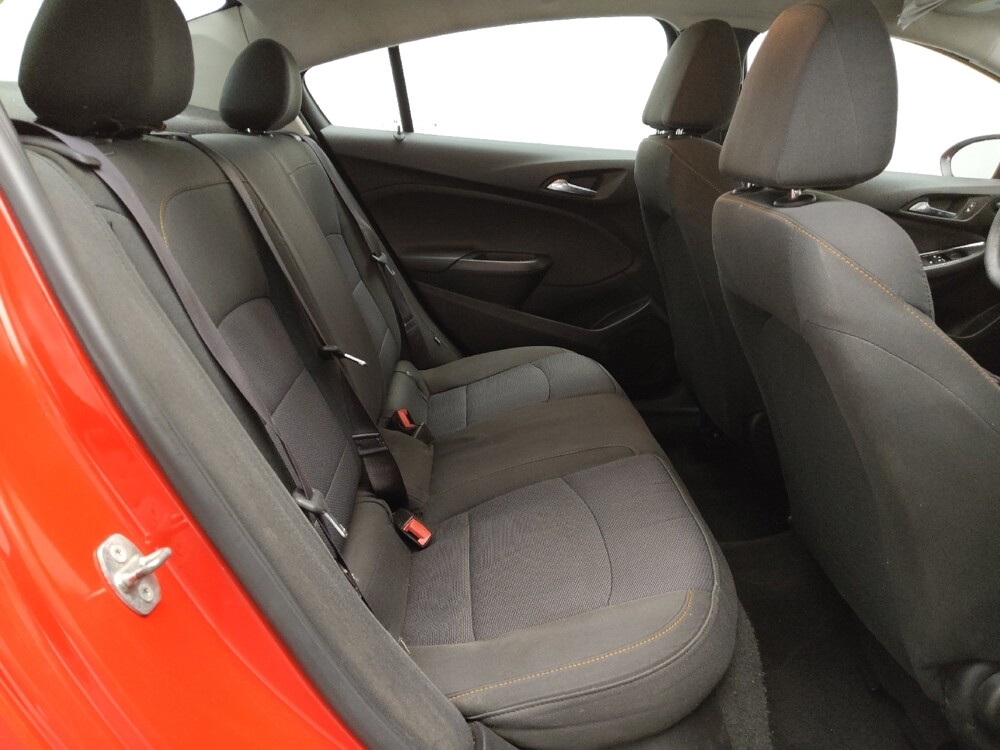 2017 Chevrolet Cruze in Lubbock, TX 79424 - 18083516 19