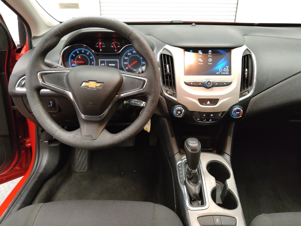 2017 Chevrolet Cruze in Lubbock, TX 79424 - 18083516 22