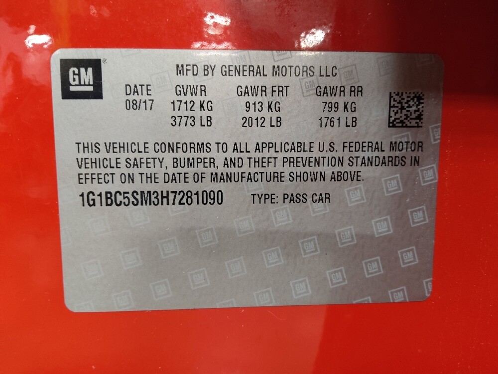 2017 Chevrolet Cruze in Lubbock, TX 79424 - 18083516 33